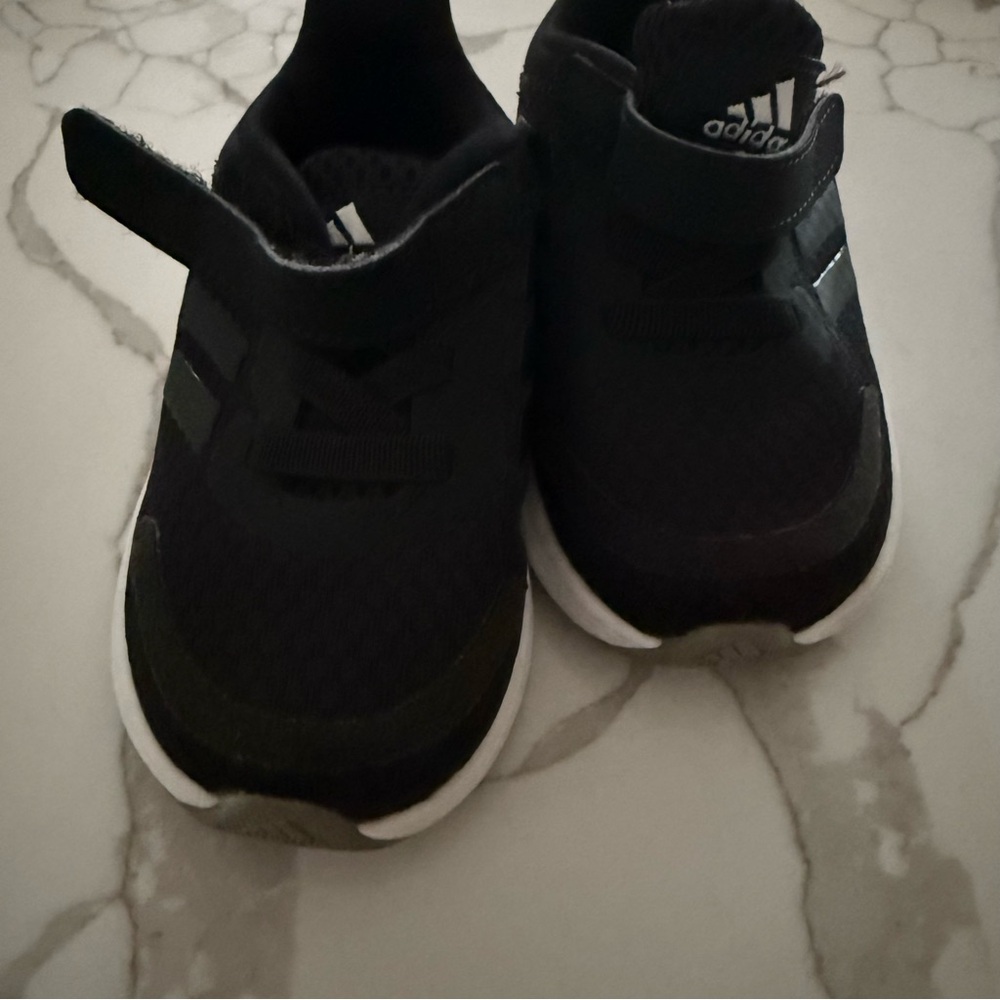 Adidas toddler Black Sneakers